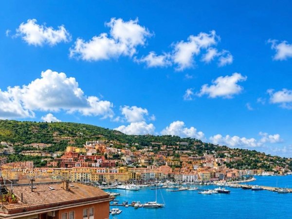 appartamento in vendita a Monte Argentario in zona Porto Santo Stefano