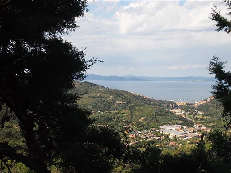 appartamento in vendita a Monte Argentario in zona Porto Santo Stefano