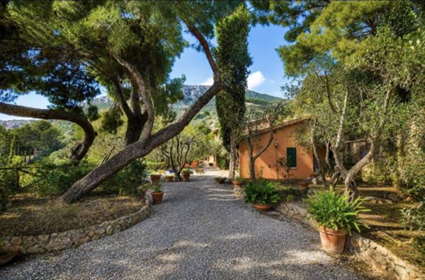 casa indipendente in vendita a Monte Argentario in zona Porto Ercole
