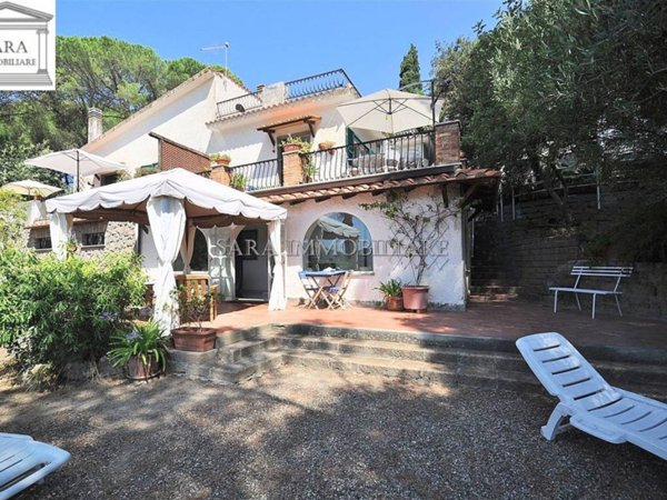 casa indipendente in vendita a Monte Argentario in zona Porto Ercole