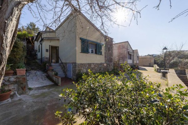 casa indipendente in vendita a Monte Argentario in zona Porto Ercole