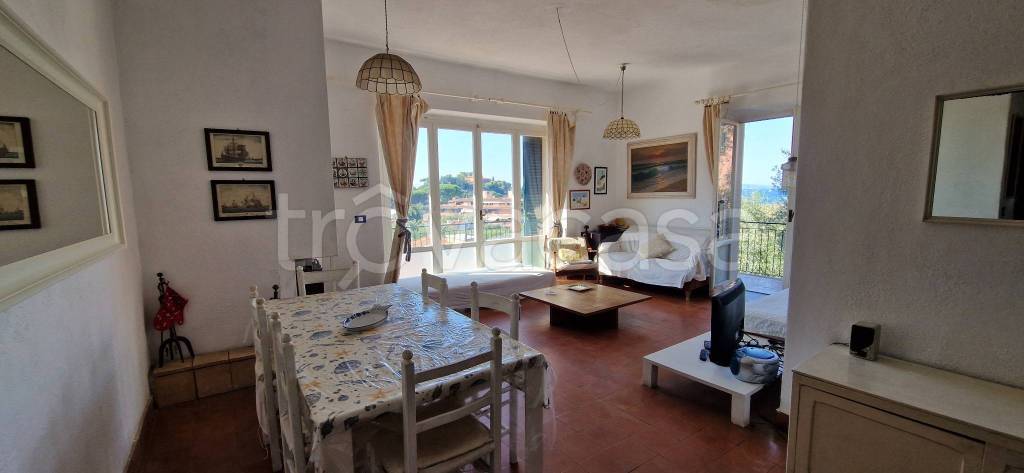 appartamento in vendita a Monte Argentario in zona Porto Santo Stefano