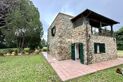 casa indipendente in vendita a Monte Argentario in zona Porto Ercole