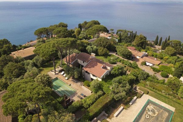 casa indipendente in vendita a Monte Argentario in zona Santa Liberata