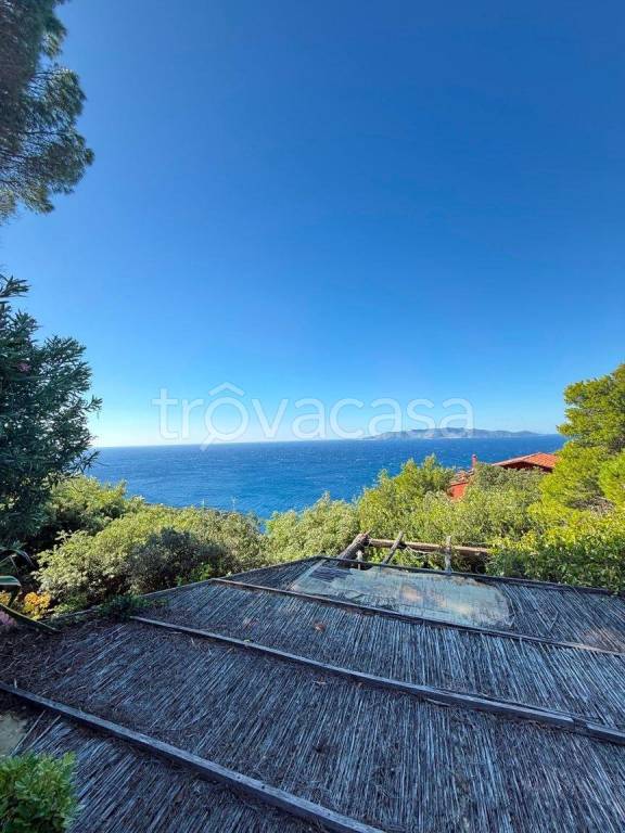appartamento in vendita a Monte Argentario in zona Cala Piccola