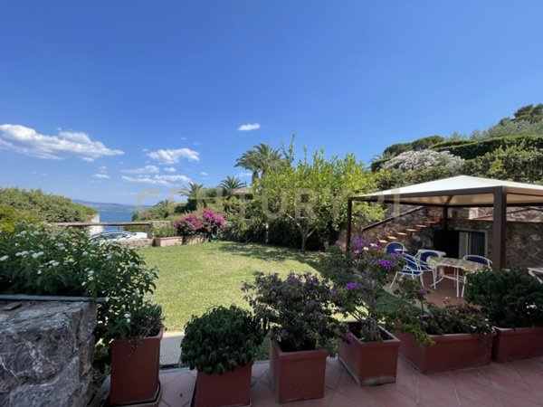 appartamento in vendita a Monte Argentario in zona Cala Piccola