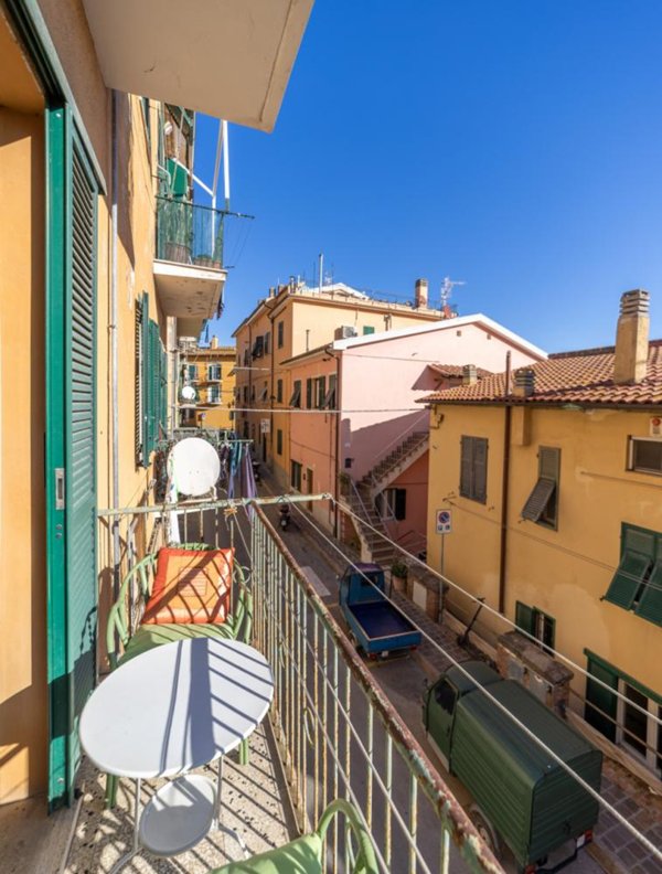 appartamento in vendita a Monte Argentario in zona Porto Santo Stefano