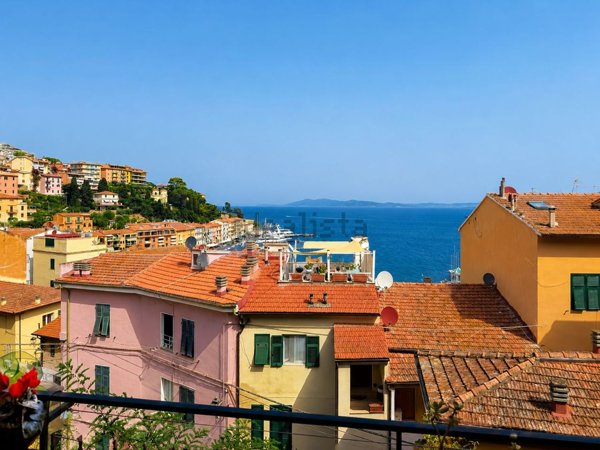 appartamento in vendita a Monte Argentario in zona Porto Santo Stefano