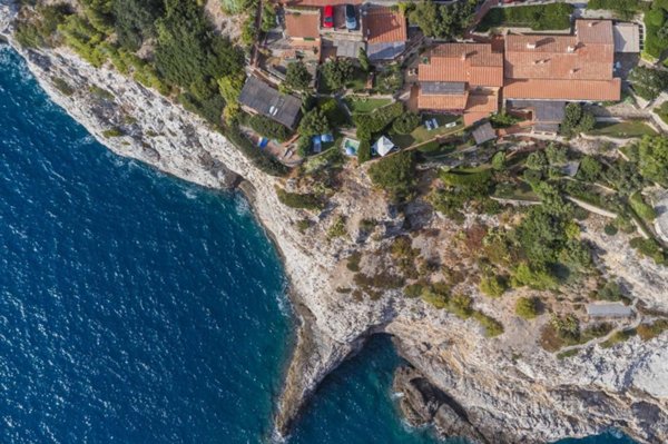casa indipendente in vendita a Monte Argentario in zona Cala Piccola