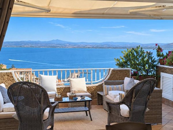 appartamento in vendita a Monte Argentario in zona Porto Santo Stefano