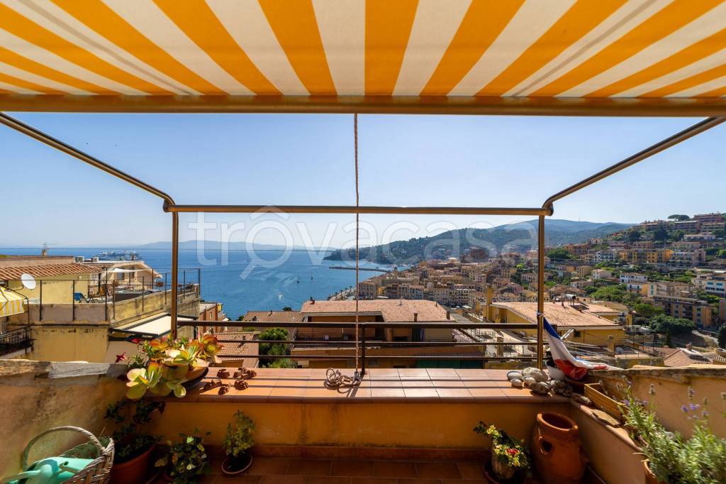 appartamento in vendita a Monte Argentario in zona Porto Santo Stefano