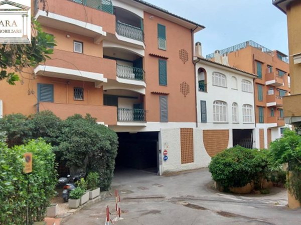 box auto in vendita a Monte Argentario in zona Porto Ercole