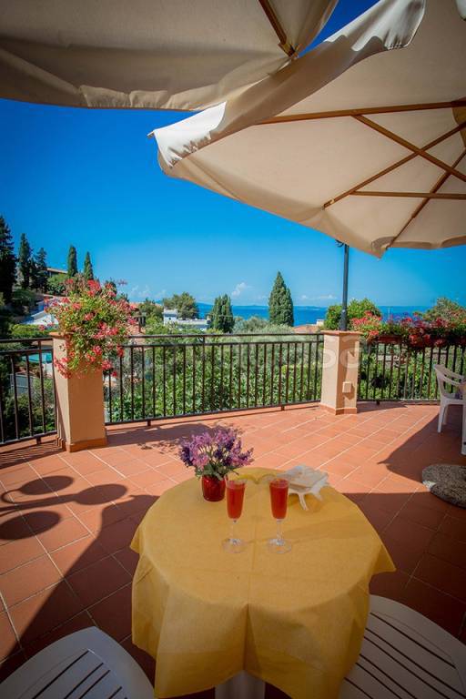 albergo in vendita a Monte Argentario in zona Porto Santo Stefano