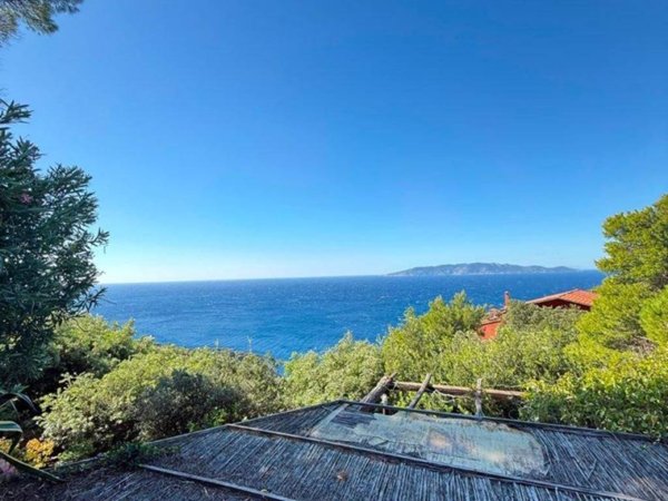 appartamento in vendita a Monte Argentario in zona Cala Piccola