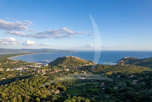 casa indipendente in vendita a Monte Argentario in zona Porto Ercole