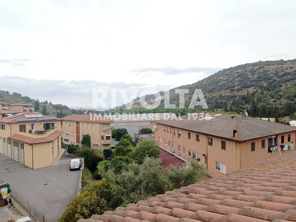 appartamento in vendita a Monte Argentario in zona Porto Santo Stefano