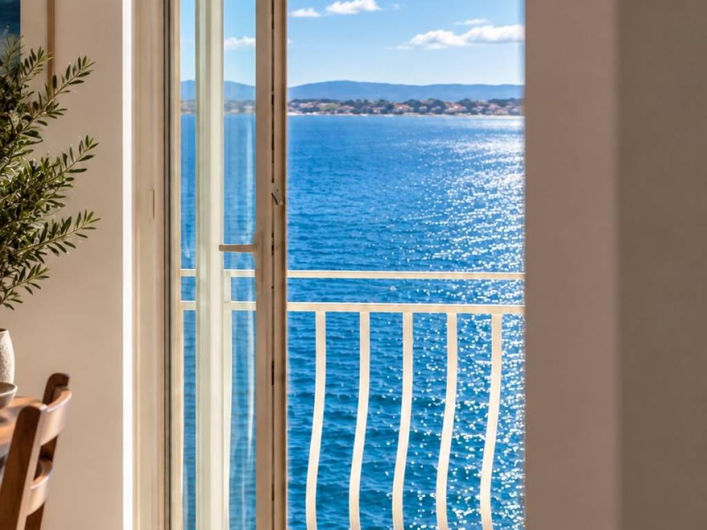 appartamento in vendita a Monte Argentario in zona Porto Santo Stefano