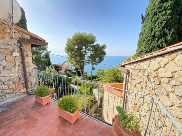 casa indipendente in vendita a Monte Argentario in zona Cala Piccola