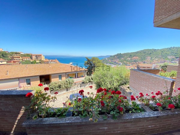 casa indipendente in vendita a Monte Argentario in zona Porto Santo Stefano