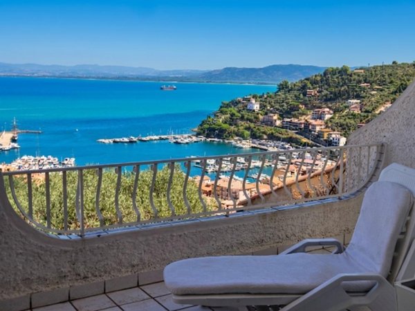 appartamento in vendita a Monte Argentario in zona Porto Santo Stefano