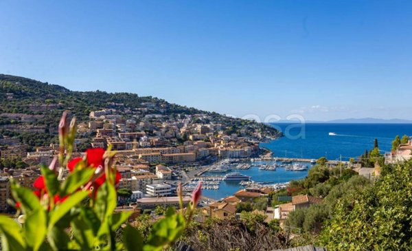 appartamento in vendita a Monte Argentario in zona Porto Santo Stefano