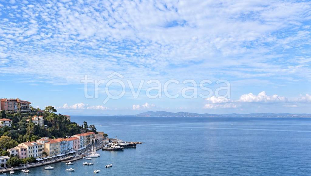 appartamento in vendita a Monte Argentario in zona Porto Santo Stefano