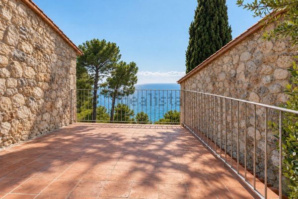 appartamento in vendita a Monte Argentario in zona Cala Piccola