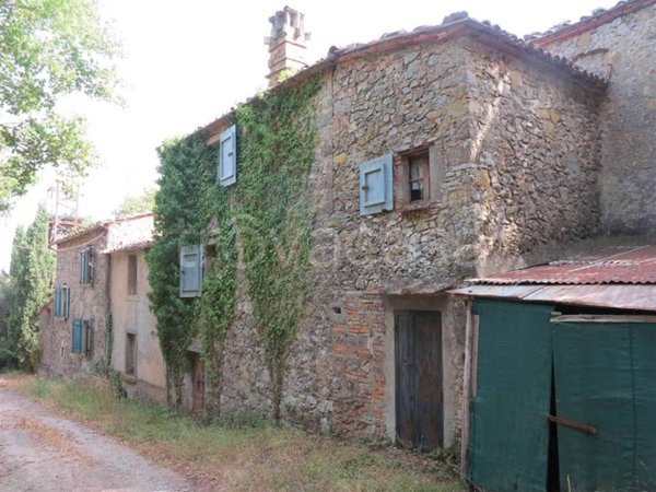casa indipendente in vendita a Montieri in zona Boccheggiano