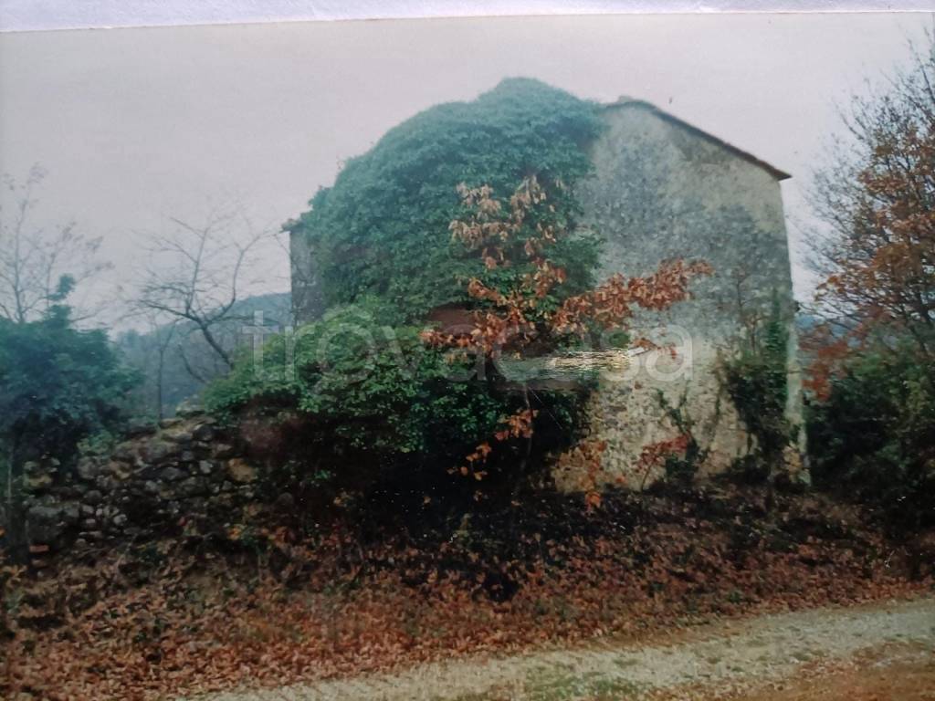 casa indipendente in vendita a Montieri in zona Boccheggiano