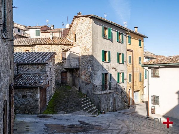 appartamento in vendita a Montieri