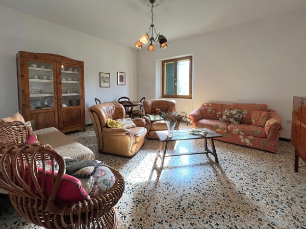 casa indipendente in vendita a Montieri in zona Boccheggiano