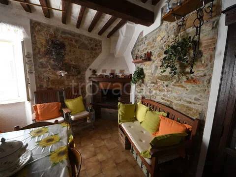 appartamento in vendita a Montieri in zona Boccheggiano