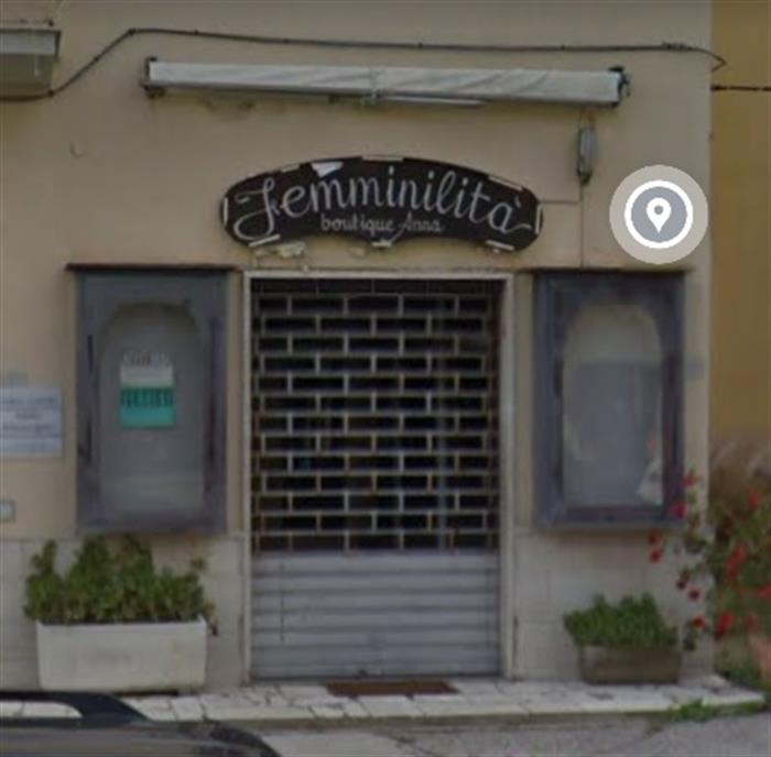 locale commerciale in vendita ad Orbetello in zona Albinia