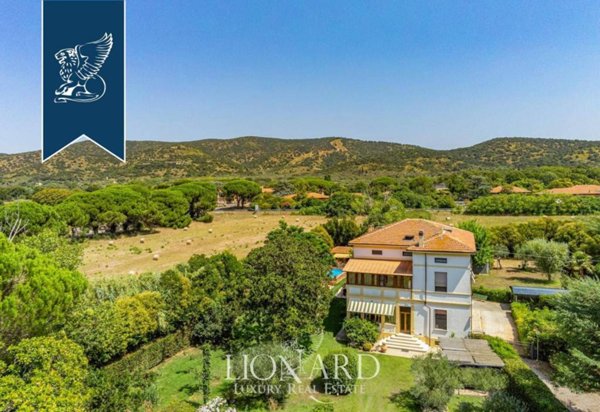 casa indipendente in vendita ad Orbetello in zona Ansedonia