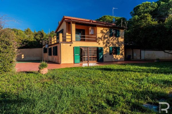 casa indipendente in vendita ad Orbetello in zona Fonteblanda