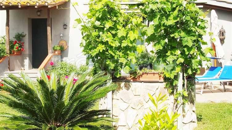 casa indipendente in vendita ad Orbetello