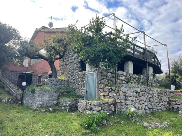 casa indipendente in vendita ad Orbetello in zona Ansedonia