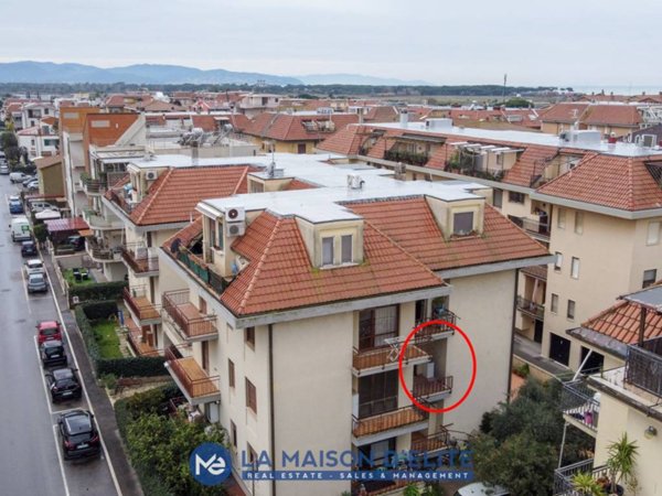 appartamento in vendita ad Orbetello in zona Albinia