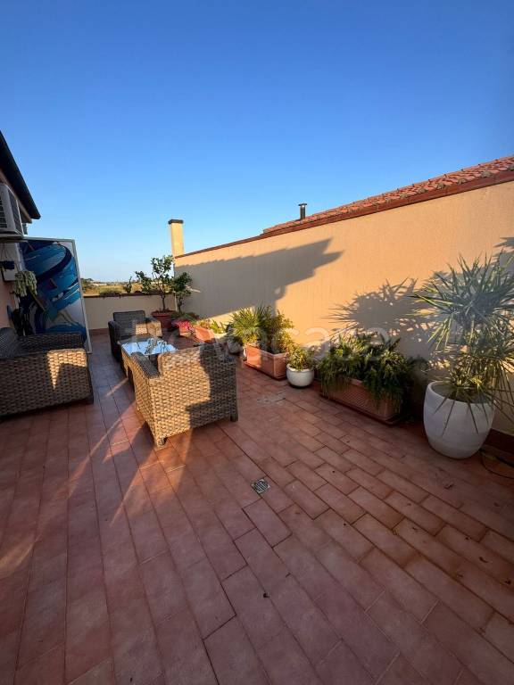 appartamento in vendita ad Orbetello in zona Albinia