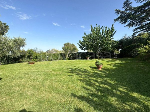 appartamento in vendita ad Orbetello in zona Talamone