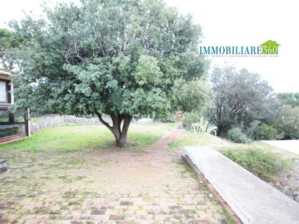 casa indipendente in vendita ad Orbetello in zona Ansedonia