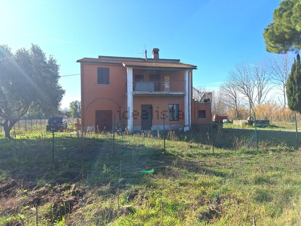 casa indipendente in vendita ad Orbetello