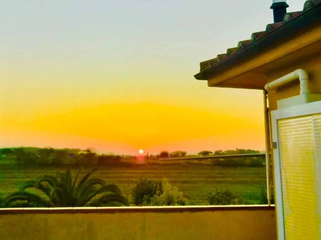 appartamento in vendita ad Orbetello in zona Albinia