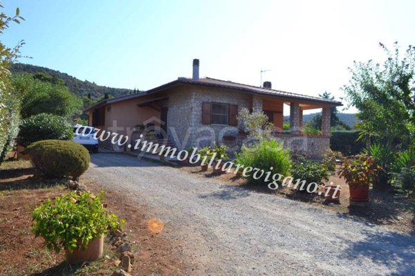 casa indipendente in vendita ad Orbetello in zona Ansedonia