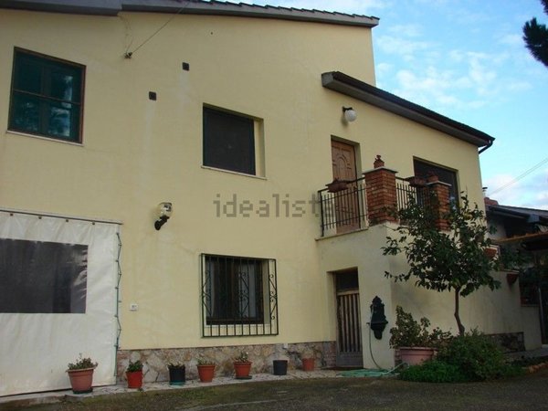 casa indipendente in vendita ad Orbetello in zona Ansedonia