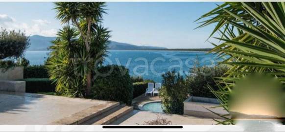casa indipendente in vendita ad Orbetello in zona Ansedonia