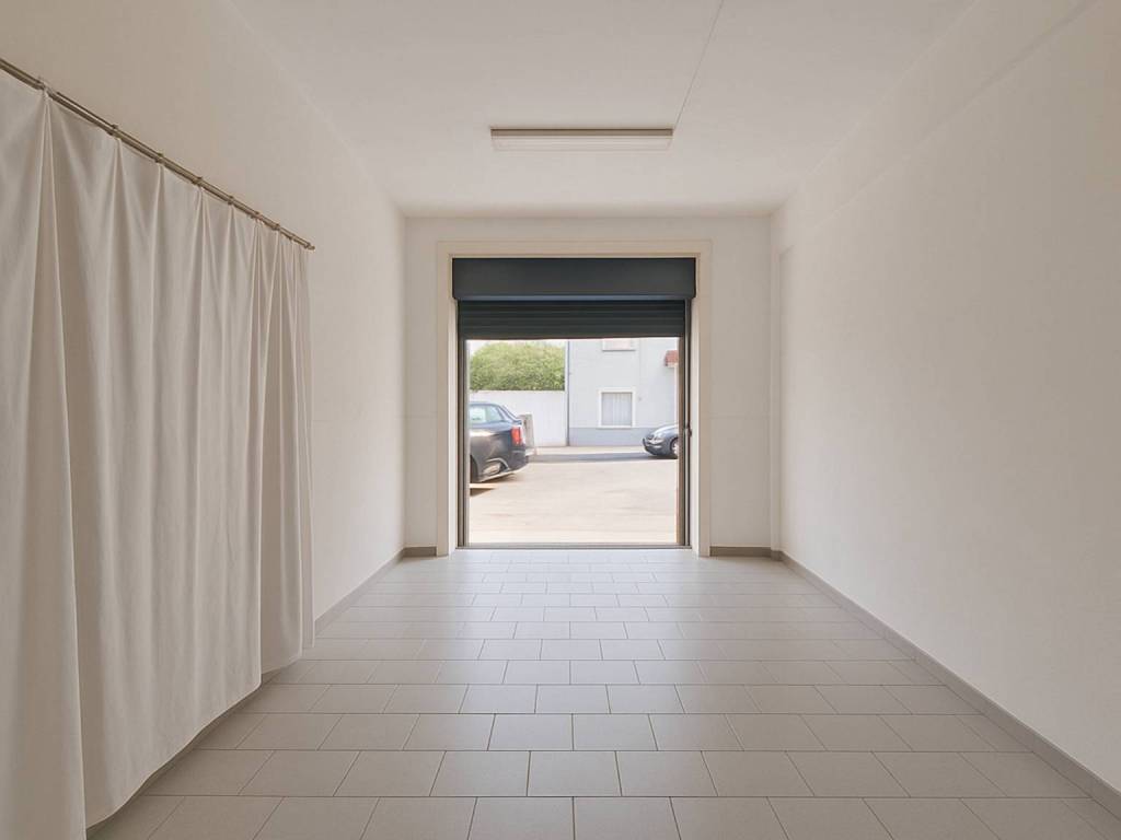 locale commerciale in vendita ad Orbetello