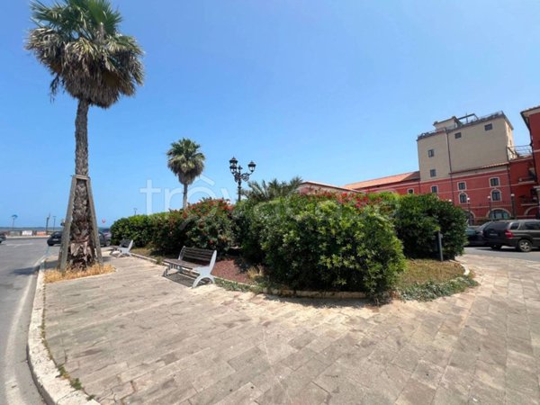 appartamento in vendita ad Orbetello in zona Ansedonia