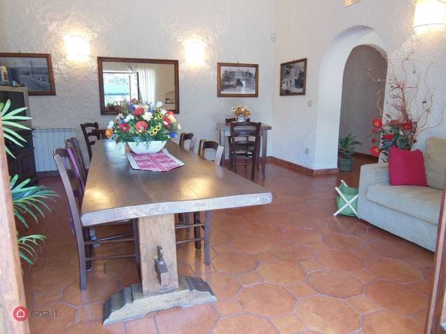 casa indipendente in vendita ad Orbetello in zona Ansedonia