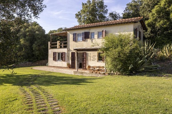 casa indipendente in vendita ad Orbetello